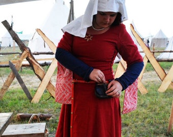 Medieval Outer dress based on the dress Christiane de Pisan XIV-XV century