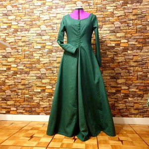 Lady's Medieval Cotte Simple Dress (XIV-XV Century) - Handmade, Beautiful & Historically Accurate Garment