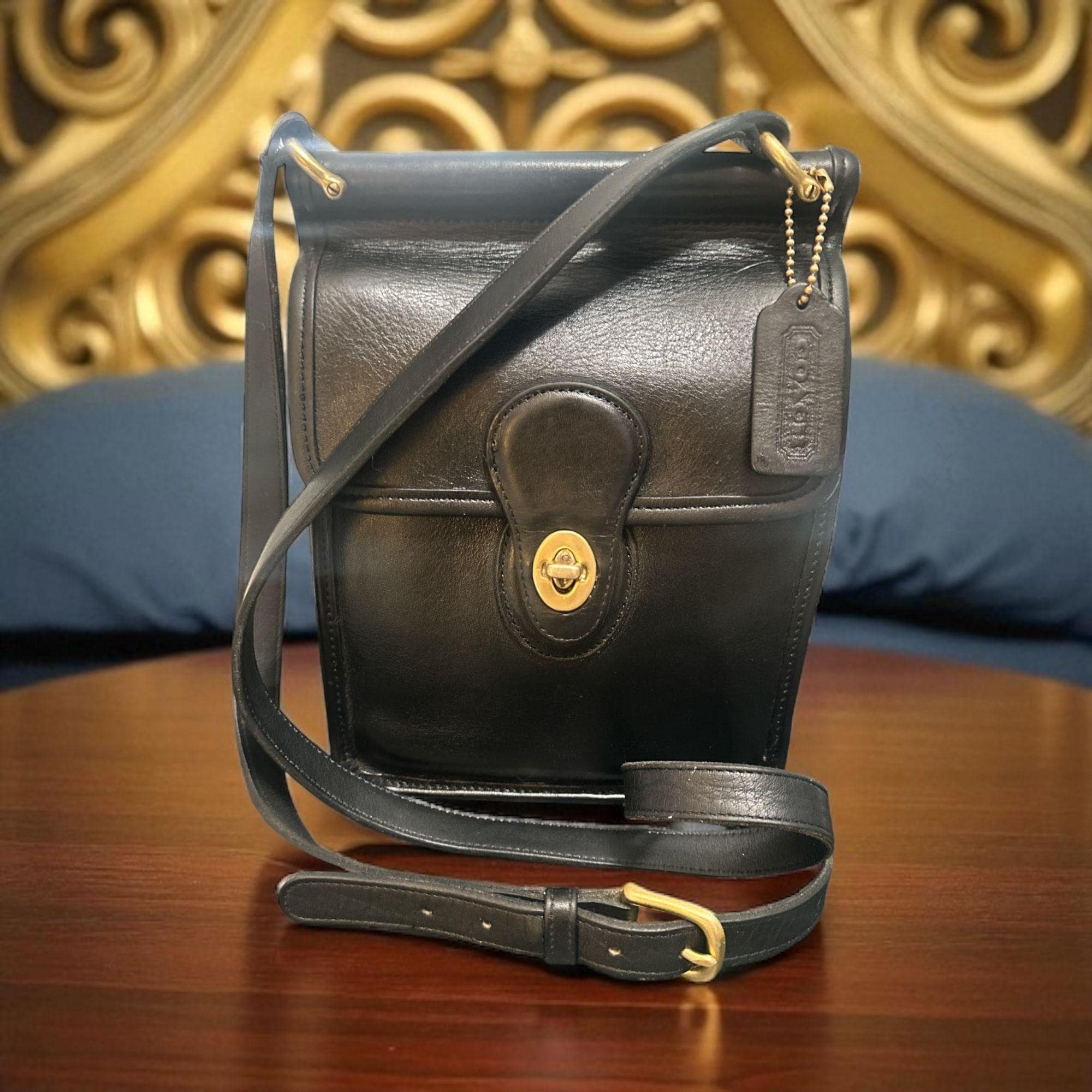 バッグ coach signature Shoulder bag turn lock Coach Turn Lock Bag - Etsy