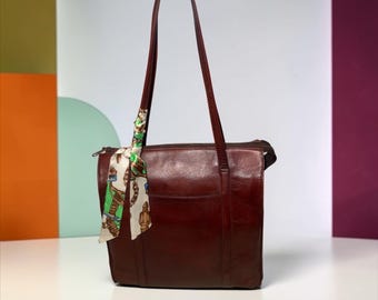 VTG NAOT Tote Burgundy Brown Oiled Leather Shoulder Bag 90s Israel Y2K Laptop