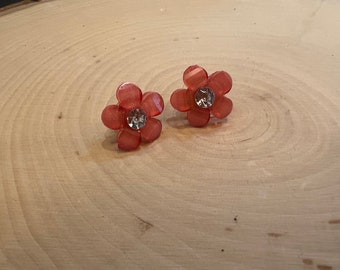 Flower Button Stud (Pink)