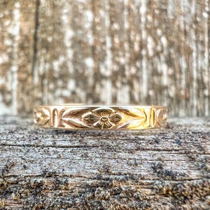 14k Gold or Sterling Silver Floral Patterned Band