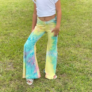 Girls Bell bottoms Pants, multiple prints, boho pants, vintage bell bottoms, flare pants, Size 0-3 months - 16, Back to School, hippy pants