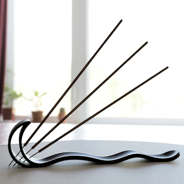 Moon Incense Holder | A minimalist incense burner with adjustable height of incense sticks - a great gift for anyone.