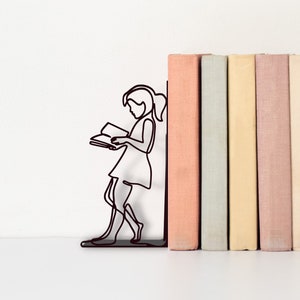 Avid Reader Bookend | Minimalist Bookends Art | One-Line Design | Book Lover Gift | Book Display Shelf | Book ends | Unique Girl Present