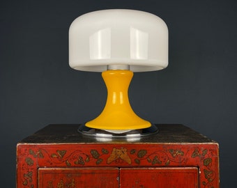 Vintage Mid-Century Modern Table Lamp, Italy 1970s, Space Age, Yellow