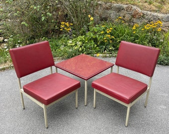 Ensemble de 2 chaises longues et table basse par Anonima Castelli Italie années 1950 mobilier vintage italien moderne du milieu du siècle Rare