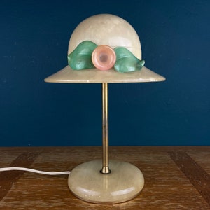 Vintage alabaster table lamp Lady Hat Italy 1970s Woman&#39;s hat table lamp mid-century italian lighting