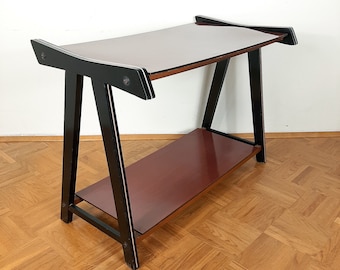 Table console TV ou radio Mid-Century, Yougoslavie des années 1970, mobilier rétro