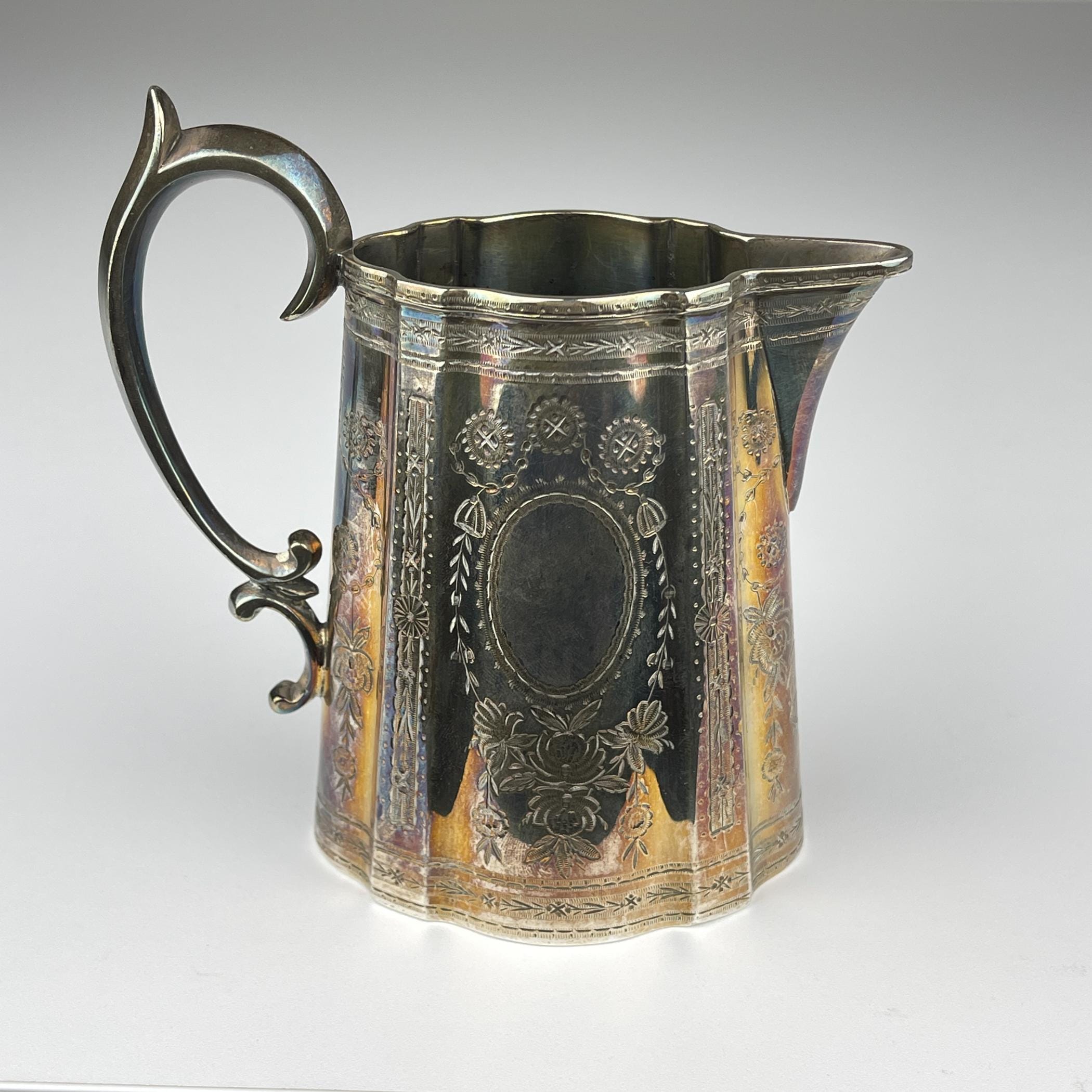 エルキントン社製アンティークシルバーメッキコーヒー＆ティーセット