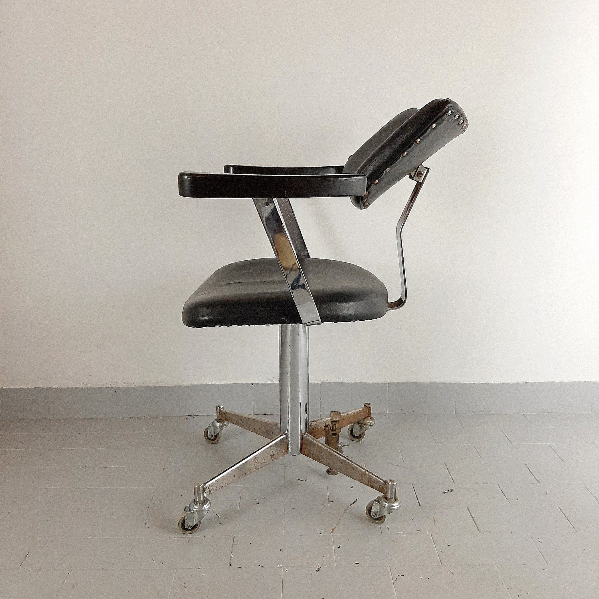 Old salon chair sale