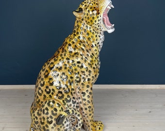 Large ceramic sculpture of Leopard Italy 1960s Vintage handpainted decor Italian terracotta florentine ceramic