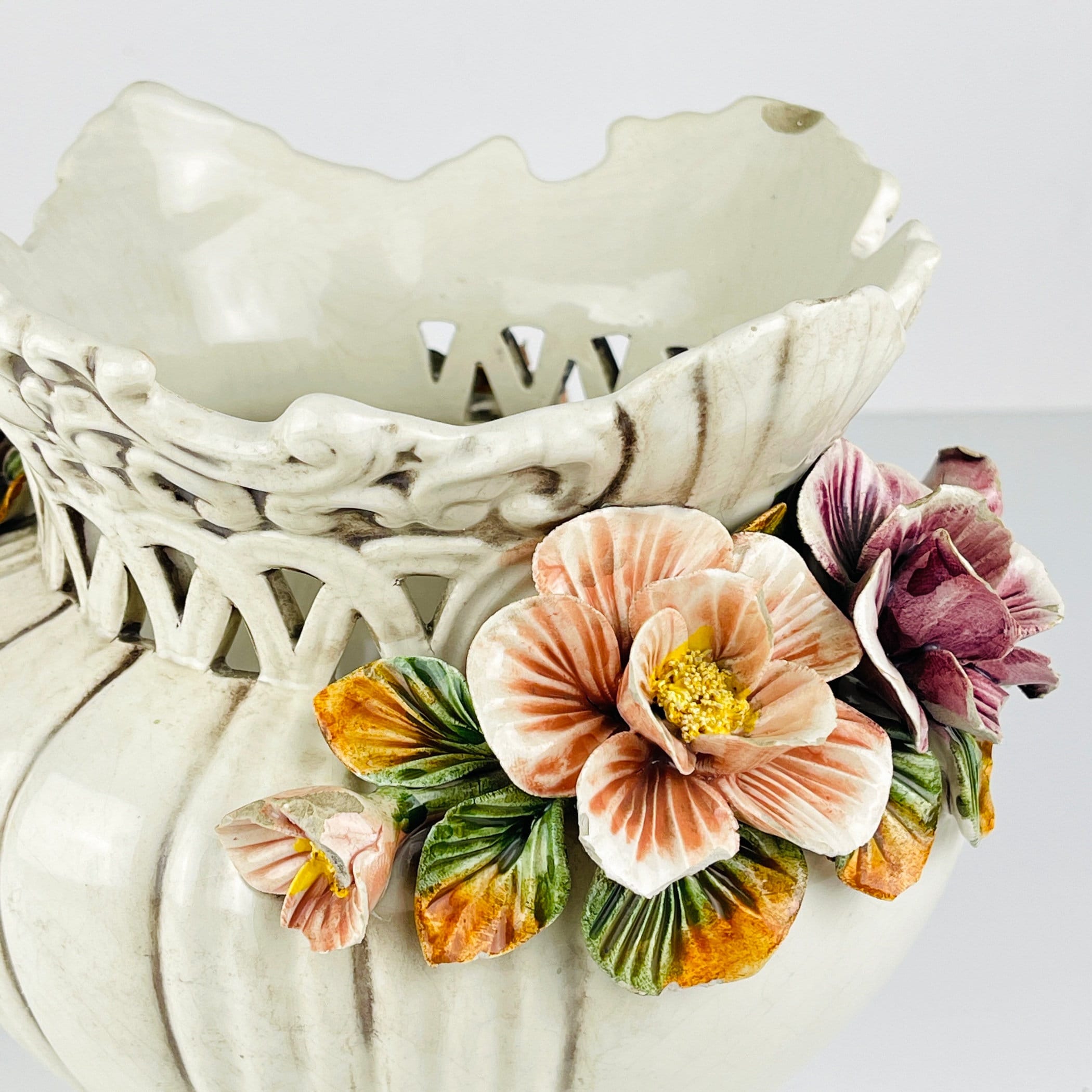 Este Ceramics Vase With Flowers Italy 1950s Vintage Home Decor