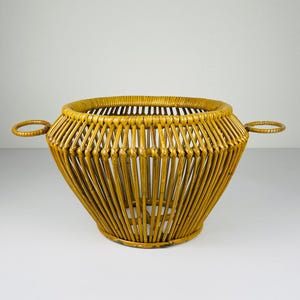 Vintage rattan basket, Italy 1960s, Vintage home decor