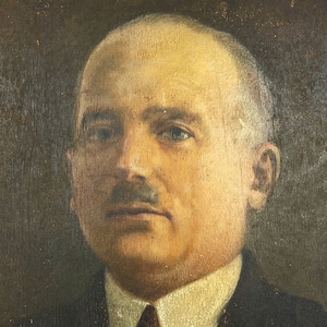 Antique painting Portrait &quot;Man in a suit&quot;, plywood, oil, unknown artist, Italy, late 19th century.