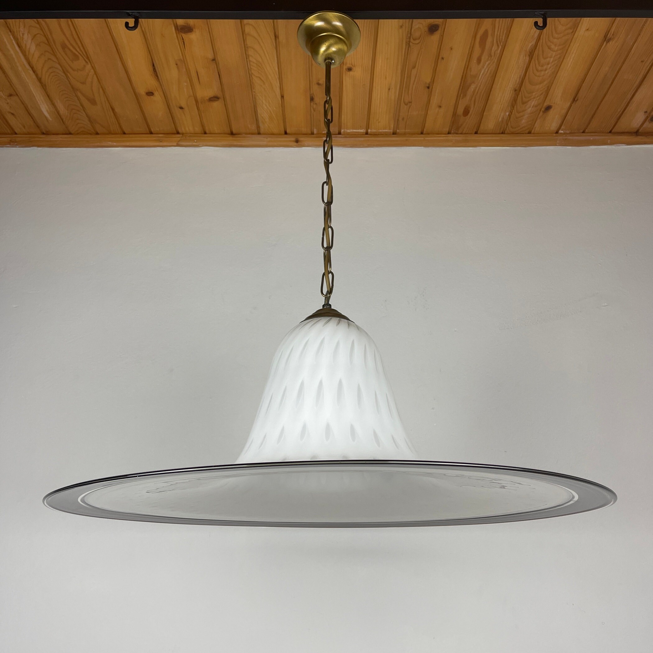 ヴィンテージホワイトムラーノガラスペンダントランプ：ミッド