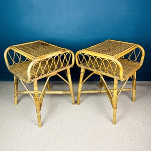 Paar Vintage bamboe nachtkastjes nachtkastjes Italië jaren 1960 bijzettafel nachtmeubels moderne tiki boho chic boho rotan riet