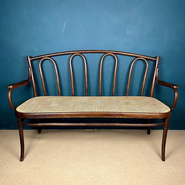 Original Sofa Canape Nr. 56 by Gebrüder Thonet Vienna 1930s Austria Old Solid Wood and Cane