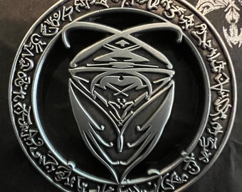 Pewter Jaden Pendant (Dark-Hunters®)