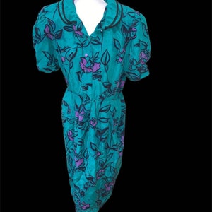 jack mulqueen silk dress Vintage 100% Silk Dress, Size 4, By Mary McFadden for Jack MulQueen Amazing