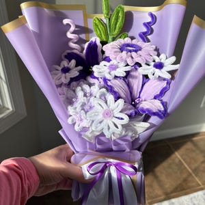 Purple Lily Pipe Cleaner Flower Bouquet Handmade Gift Gift for Her Gift for Mom Handmade Chenille Stem Pipe Cleaner Flowers Mother's Day