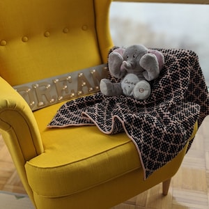 Gemütliche Hand gestrickte Babydecke | Kinderwagen Decke | Geometrische Decke | Babydecke | Merino Wolldecke | Baby-Dusche-Geschenk