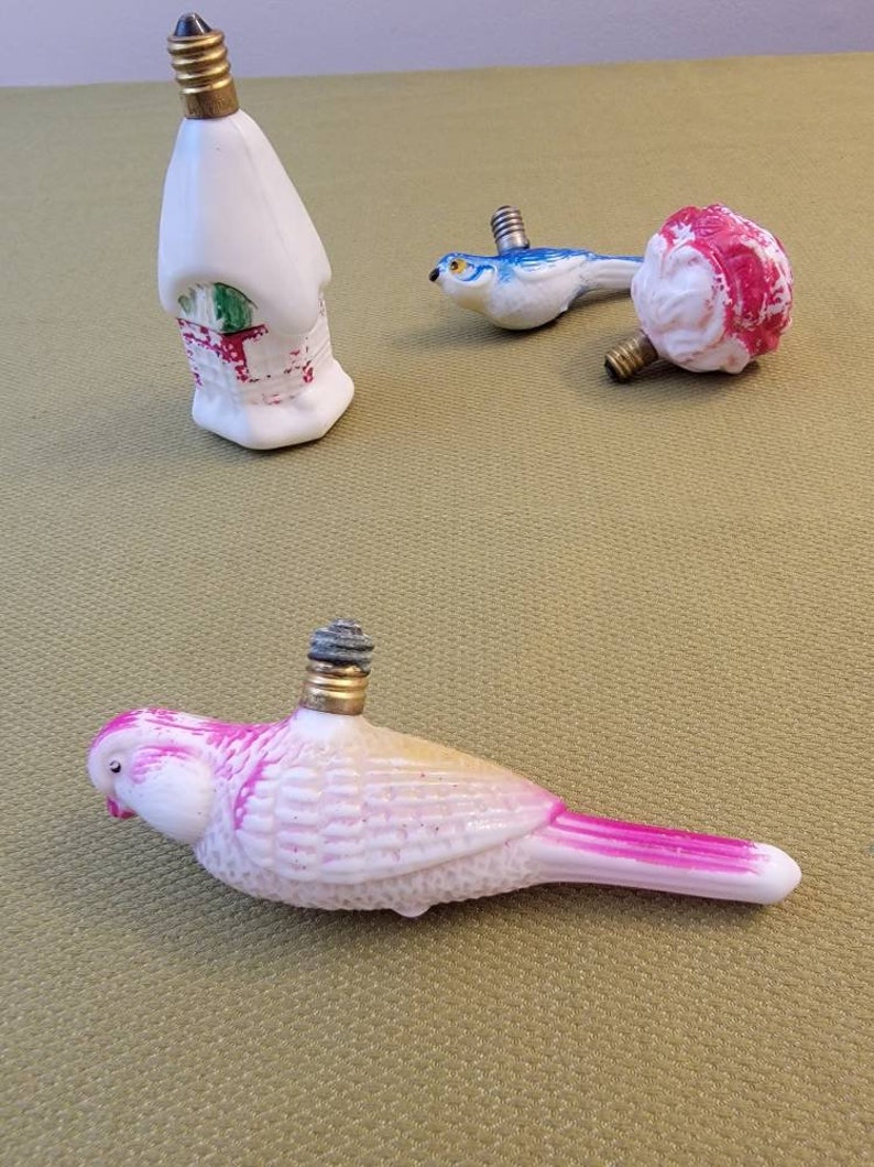 19301940's Milk Glass Light Bulb Christmas Ornaments Etsy