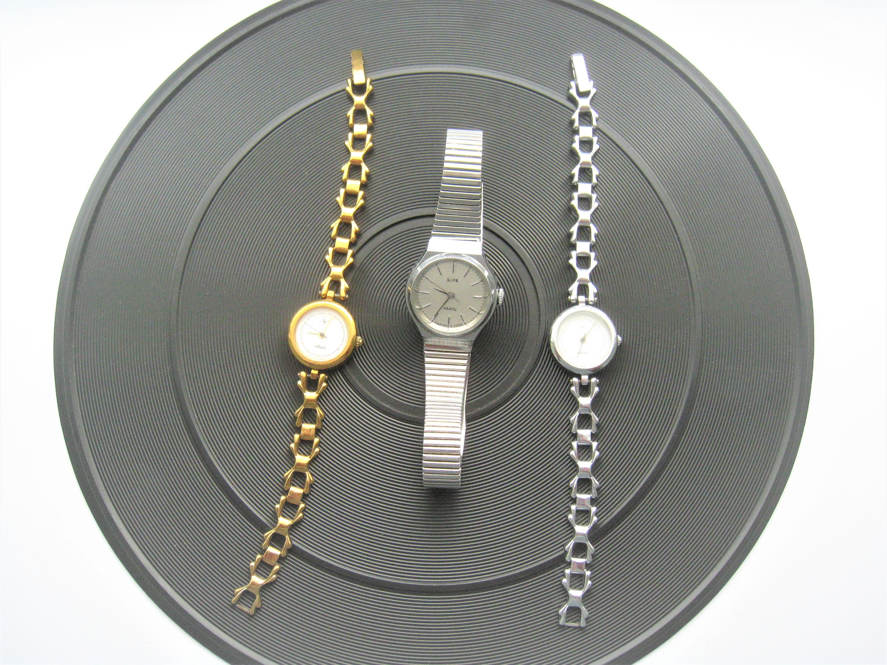 Vintage USSR Quartz Watch for Women: Rare Design, Restoration Project