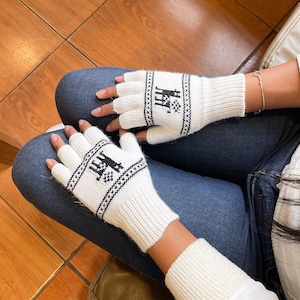 Fingerless Gloves, Alpaca Print Women Gloves, Premium Quality Comfortable & Soft