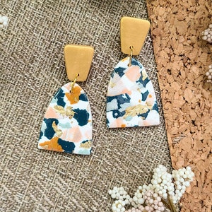 Carmen-Dangle Earrings