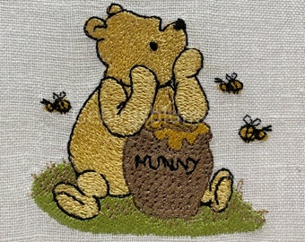 Bear embroidery design Machine embroidery designs 5 sizes