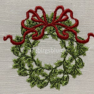 Mini design de bordado de guirlanda de Natal Download instantâneo de arquivo digital Design de bordado à máquina para bastidor 4*4 Tamanho H2,80*W3,01 pol.