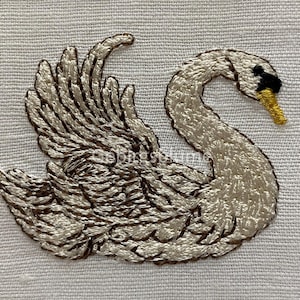 Swan Machine Embroidery design Size H1.82*W2.31in