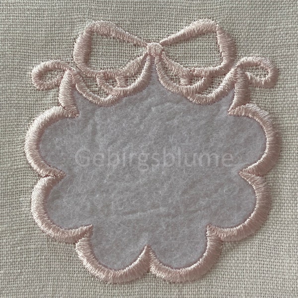 Bow Applique Embroidery Design Circle Monogram scallop edge