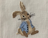 ◆THE MUSEUM VISITOR◆ RABBIT EMBROIDERY STRIPE CARPENTER PA Rabbit Machine Embroidery Design Size H3.84