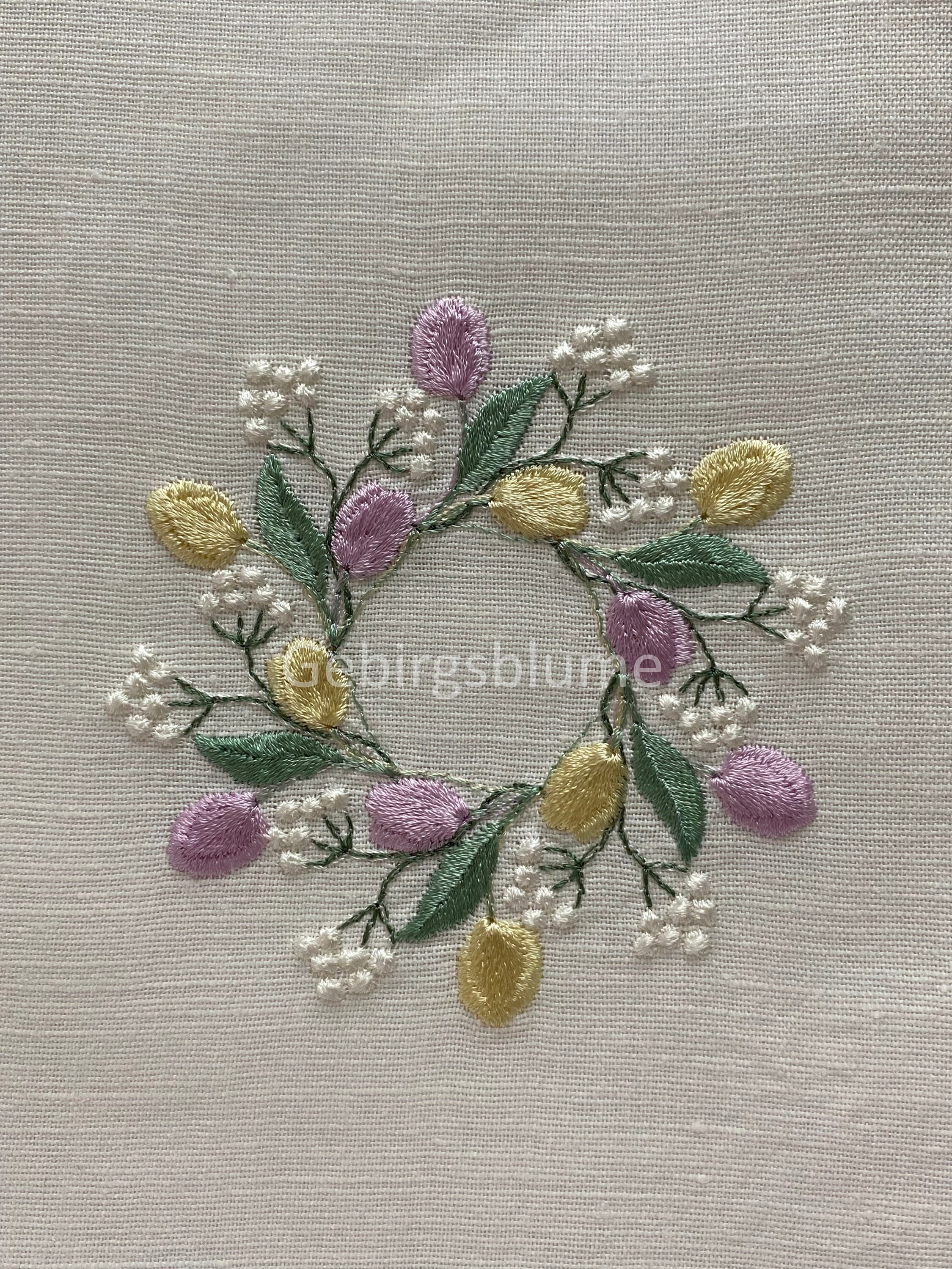 UND FLOWER RAISED EMBROIDERY TOPグリーン UND FLOWER RAISED