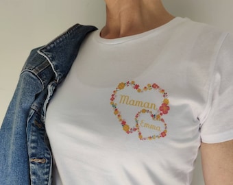 T-Shirt  Coeur  floral à personnaliser pour Maman, Mamie