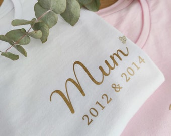 T-Shirt femme personnalisé "Mum"-cadeau pour la fête des mères-idée cadeau-tee-shirt femme-vêtements femme