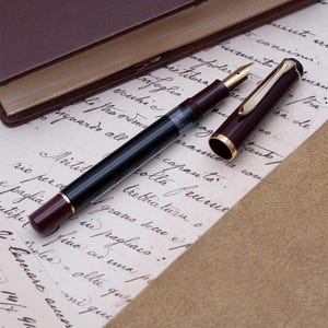Pelikan - M150 Burgundy-Black Old Style 1996-97 - Fountain Pen