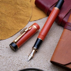 Parker - Duofold Centennial Orange - Fountain pen