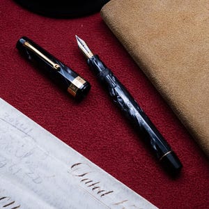 Omas - Le Cinéma N. 0996 - Stylo plume