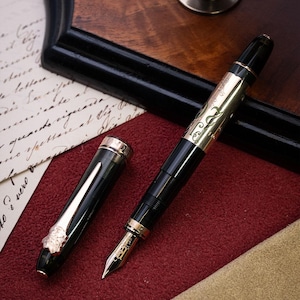 Omas - Premier Jouet 200 Ans 1811/2010 - Stylo plume