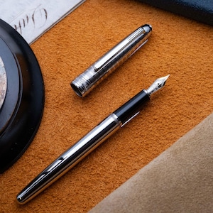 Montblanc – 145 Solitaire Acier Inoxydable 2 - Stylo plume