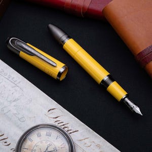 Montblanc - Great Characters: Enzo Ferrari Yellow Edition - Fountain pen