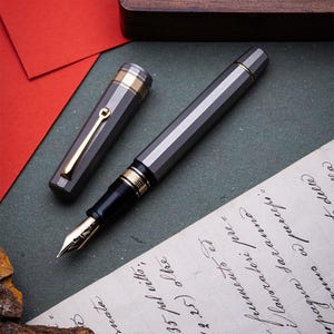 Omas - T2 Titanio - Fountain pen