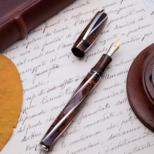 Visconti - Celluloïd Divine Proportion Marron et Argent LE 1618 - Stylo Plume