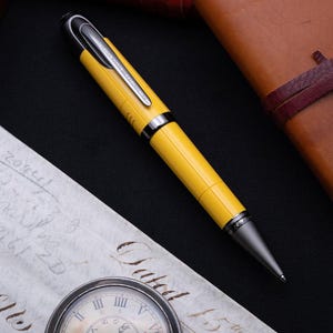 Montblanc - Great Characters: Enzo Ferrari Yellow Edition - Ballpoint