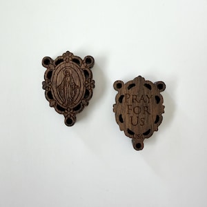 Miraculous Medal Centerpiece Walnut Wood Rosary Component Guadalupe Design Oval Frame Religious Craft Supply Laser Engraved Natural Wood Detail Floral Border Pattern Catholic Jewelry Making Material Chaplet Assembly Supply Prayer Bead