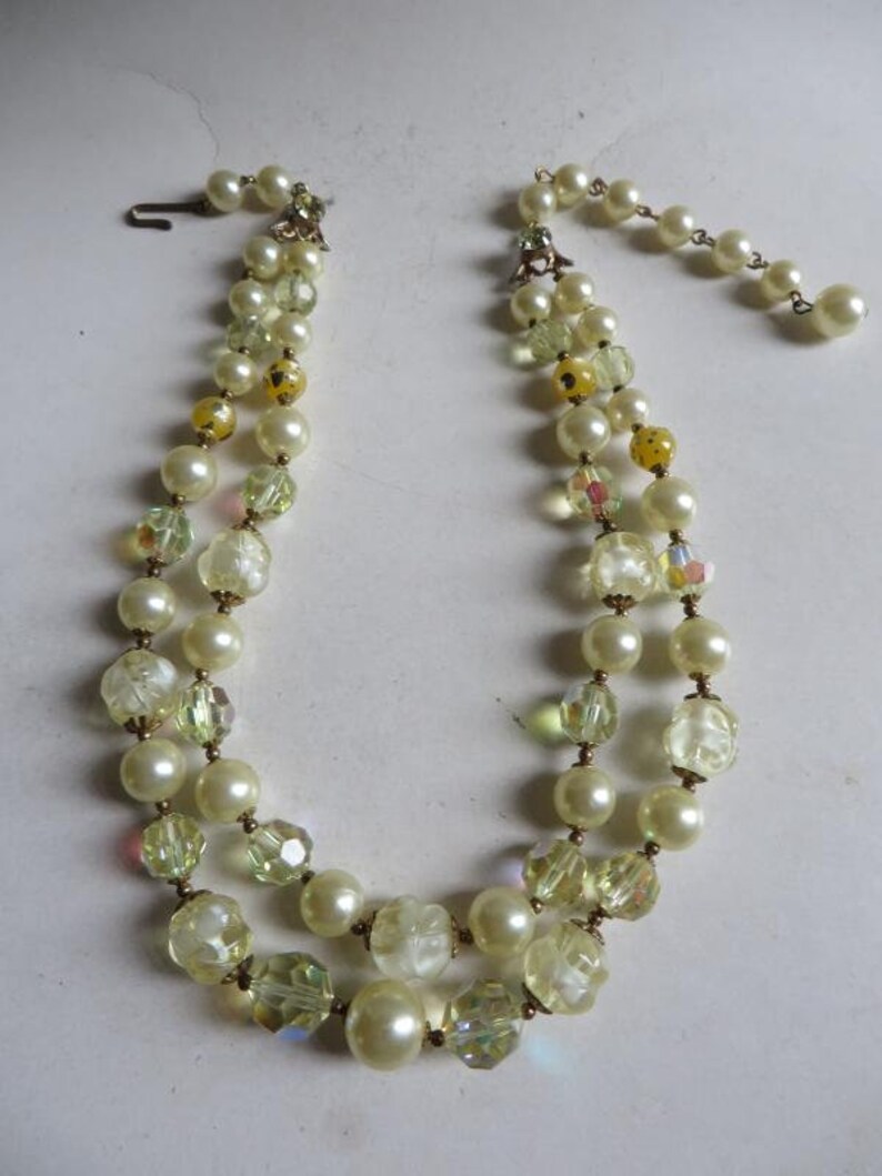 Precious Elegant Necklace-Choker-faux Beads-Lucite-AB Crystal-Rhine-50s-50s60s-60s-USA!