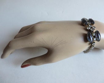 Excitingly Beautiful Vintage Bracelet Silver Metal Rhinestones Lucite true vintage 50s/60s Party Glamour USA!